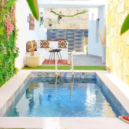Zephyr Con Piscina Privada. Вилла *