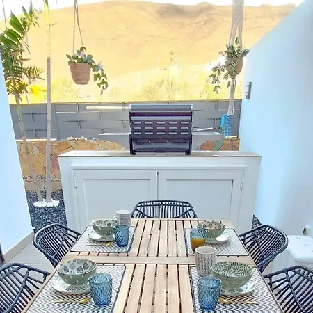 Zephyr Con Piscina Privada. Gran Tarajal